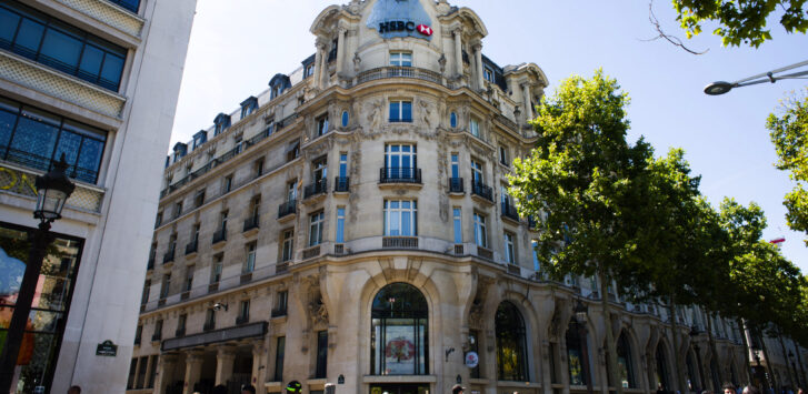Blick auf das neue Louis Vuitton Hotel in Paris
