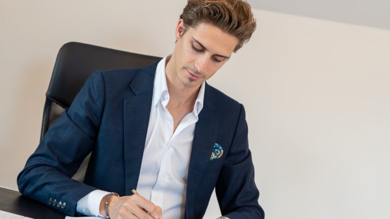 Geerbte Immobilie mit Hengstler Immobilien GmbH bewerten, verkaufen oder entwickeln – rechtssicherer Immobilienverkauf bei Erbschaft durch Expertennetzwerk