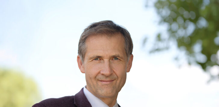 Anton Eibensteiner von EV Immobilien GesmbH erklärt objektoptimierte Immobilienvermarktung und Preismaximierung in Wien.