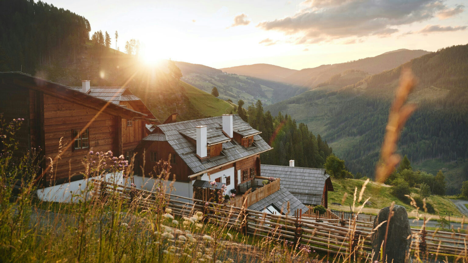 Chalet kaufen in Kärnten: Am Hochfalk zeigt Zweitwohnsitzwidmung, Grundbuch, Energieklasse A und Besichtigung in den Nockbergen.